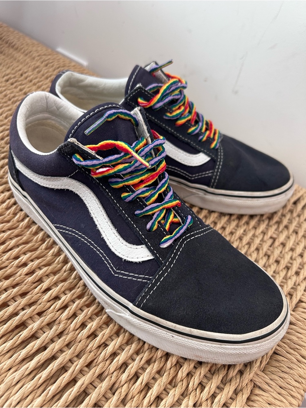 Vans - W8 / M6.5 Navy and White Old Skool Sneakers with Rainbow Laces